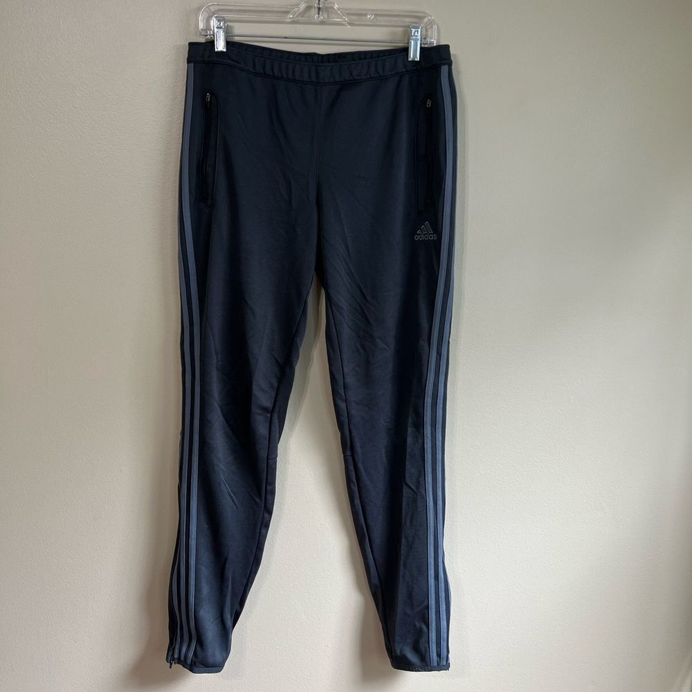 ‎Adidas large track pants